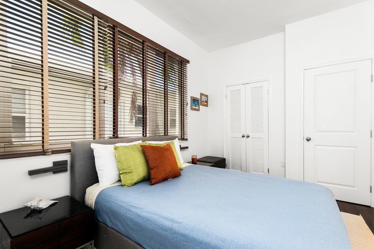 Two Bedroom Two Bath Apartment 2 Block To Beach Miami Beach Luaran gambar