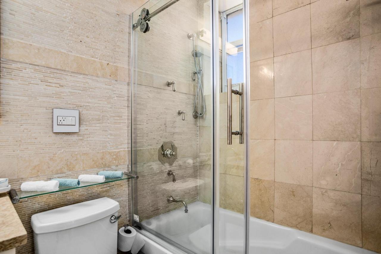 Two Bedroom Two Bath Apartment 2 Block To Beach Miami Beach Luaran gambar