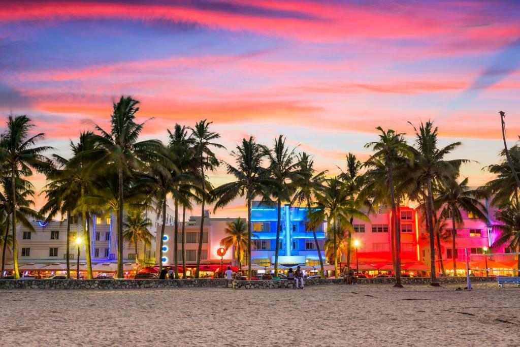 Two Bedroom Two Bath Apartment 2 Block To Beach Miami Beach Luaran gambar